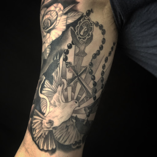 Explore 444 angel number tattoo ideas, creative tattoo ideas in Santa Rosa, available at Eternal Art Tattoo Gallery