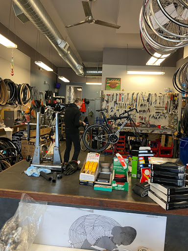 Bicycle Repair Shop «Smart Bike Parts», reviews and photos, 3031 W Armitage Ave, Chicago, IL 60647, USA