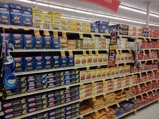 Grocery Store «Safeway», reviews and photos, 1767 E Prince Rd, Tucson, AZ 85719, USA