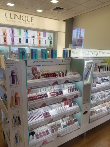 Hair Salon «Ulta Beauty», reviews and photos, 2863 Park Ave, Tustin, CA 92780, USA