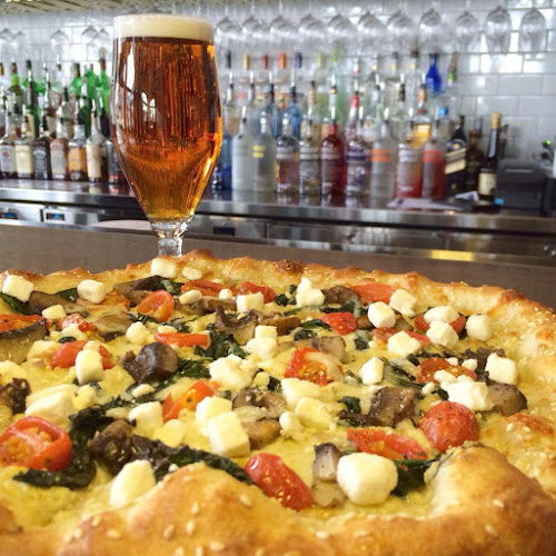 #9 best pizza place in New Rochelle - Modern Restaurant & Lounge