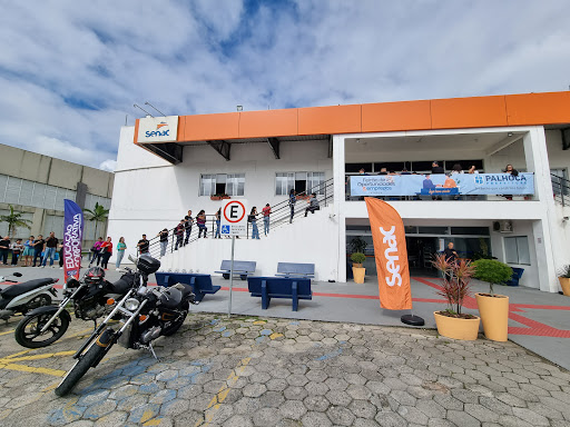 Logo da empresa - Faculdade Senac