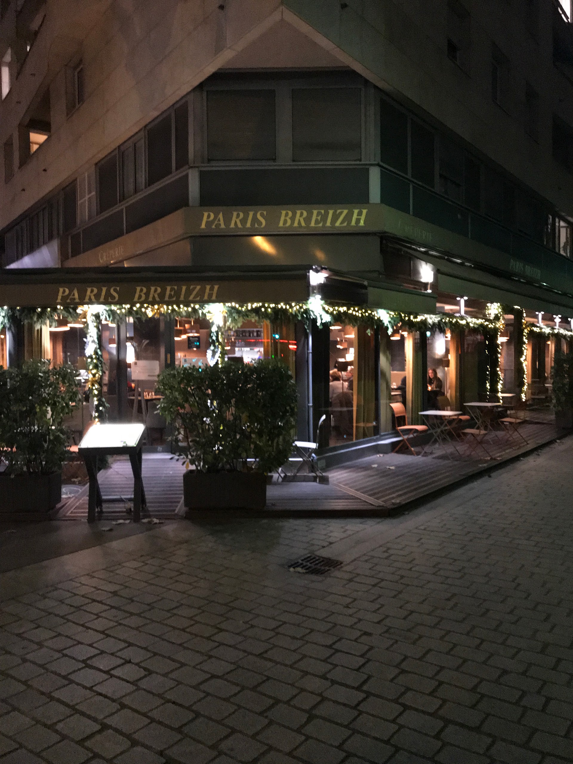 Photo n° 1 de l'avis de Mademoiselle.i fait le 04/12/2017 à 12:29