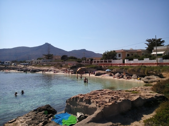 Spiaggia Di Calamoni