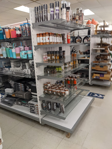 Department Store «Marshalls», reviews and photos, 1832 86th St, Brooklyn, NY 11214, USA