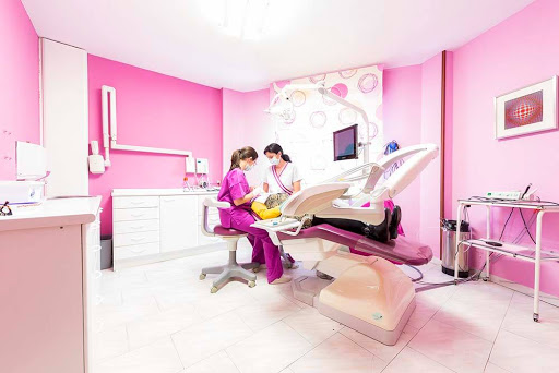 Clínica Dental Laura Antonio Zancajo en Arévalo, Ávila‎