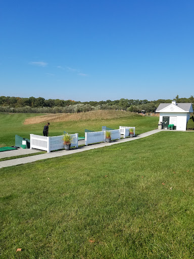 Golf Course «Mill Pond Golf Course», reviews and photos, 300 Mill Rd, Medford, NY 11763, USA