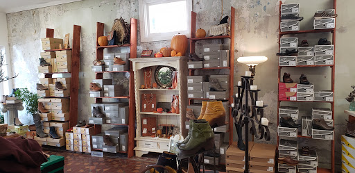 Shoe Store «Good for The SOLE Shoes & Accessories», reviews and photos, 728 Saluda Ave, Columbia, SC 29205, USA