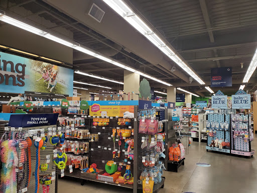 Shopping Mall «DC USA», reviews and photos, 3100 14th St NW, Washington, DC 20010, USA