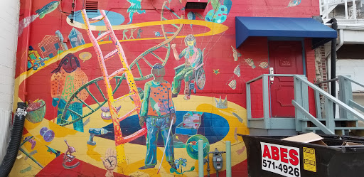 Thrift Store «Tip Top Thrift Shop Inc», reviews and photos, 5910 N Maple St, Omaha, NE 68104, USA