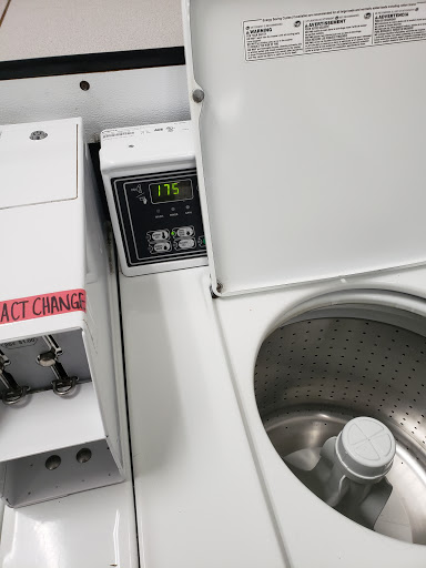 Dry Cleaner «Starcrest Cleaners», reviews and photos, 1901 Bedford Center Dr, Washington, MO 63090, USA