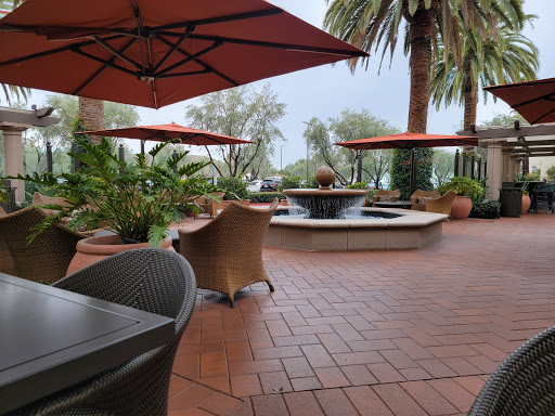 Shopping Mall «Quail Hill Shopping Center», reviews and photos, 6501 - 6875 Quail Hill Pkwy, Irvine, CA 92603, USA