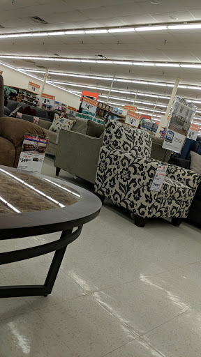 Big Lots image 8