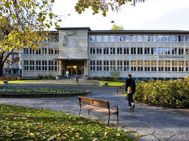 Zentral- und Hochschulbibliothek Luzern