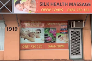 Silk Health Studio - Massage image
