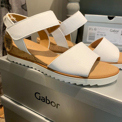 Gift Shop «Lark», reviews and photos, 4 Water St, Chester, CT 06412, USA