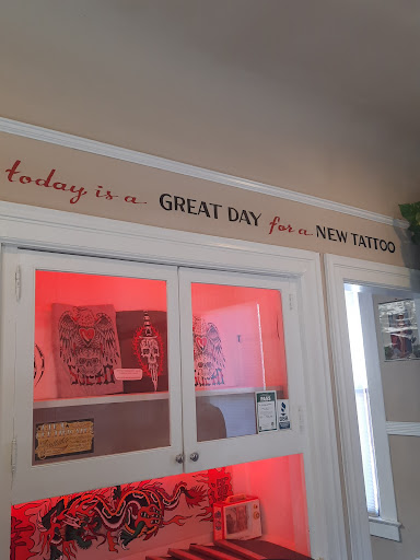 Tattoo Shop «The American Tradition Tattoo», reviews and photos, 1219 19th St, Sacramento, CA 95811, USA