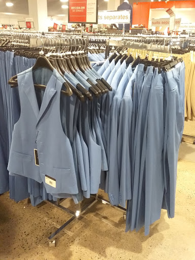 Clothing Store «K&G Fashion Superstore», reviews and photos, 77 Willowbrook Blvd Suite 81, Wayne, NJ 07470, USA