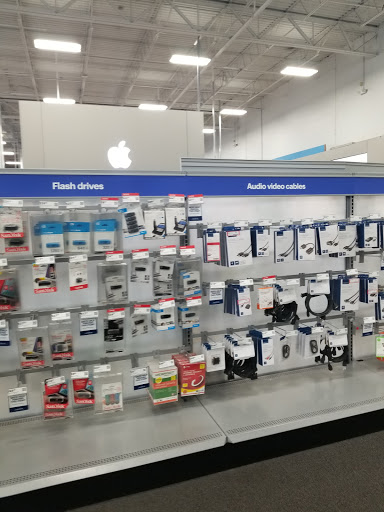 Electronics Store «Best Buy», reviews and photos, 1130 Easton Rd, Willow Grove, PA 19090, USA