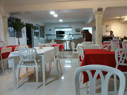 Ylca Restaurante - Edificio I, Marginal Km 9 2. Tropical del este No. 80G, 3cer piso., Av Blvrd del Faro, Santo Domingo Este 11604