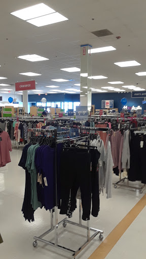 Department Store «Marshalls», reviews and photos, 1220 75th St, Downers Grove, IL 60516, USA