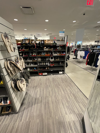 Department Store «Nordstrom Rack Fulton Street», reviews and photos, 505 Fulton St, Brooklyn, NY 11201, USA