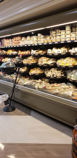 Supermarket «Ingles Market», reviews and photos, 199 E Louise Dr, Clarkesville, GA 30523, USA