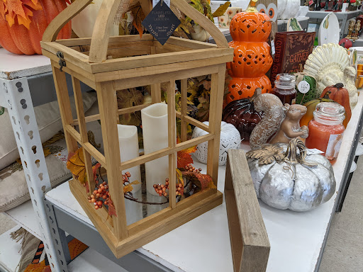 Home Goods Store «Tuesday Morning», reviews and photos, 3114 Ross Clark Cir, Dothan, AL 36303, USA