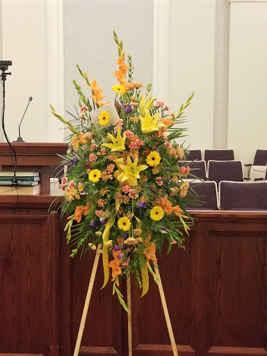 Florist «AAA Florist», reviews and photos, 1277 W 6th St, Corona, CA 92882, USA