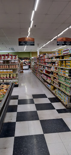 Grocery Store «Metamora Foodland», reviews and photos, 3889 S Lapeer Rd, Metamora, MI 48455, USA