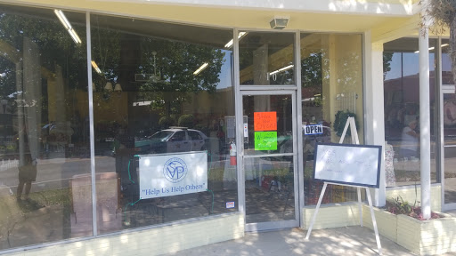 Thrift Store «CHS Upscale Thrift Shop benefiting Childrens Home Society», reviews and photos