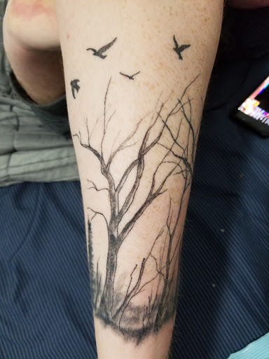 Tattoo Shop «Inkfamous Tatoo Studio», reviews and photos, 353 Vincennes St, New Albany, IN 47150, USA