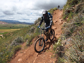 Biking Peru Trek - Tour Operador.Mountain bike, Downhill Tours, trips to MachuPicchu.