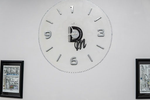 Beauty Salon «Don Carlos Salon & Spa», reviews and photos, 3651 Main St, Riverside, CA 92501, USA