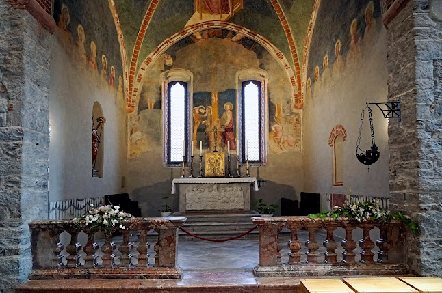 Rezensionen über Pfarrkirche San Biagio in Bellinzona - Kirche