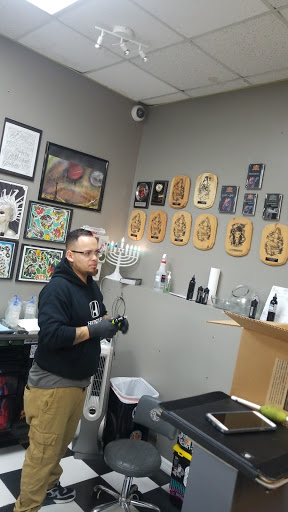 Tattoo Shop «Angry Elephant Tattoos», reviews and photos, 102 Pierce Christie Dr, Valrico, FL 33594, USA