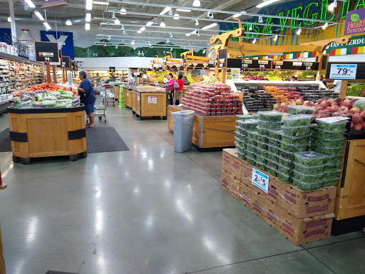 Supermarket «Super King Market», reviews and photos, 2260 Lincoln Ave, Altadena, CA 91001, USA