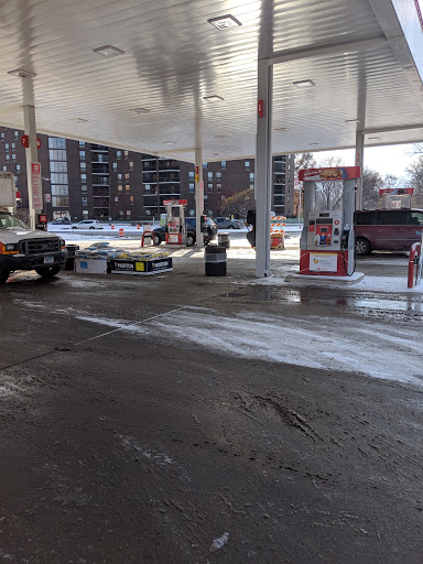 Gas Station «SuperAmerica», reviews and photos, 826 W 66th St, Richfield, MN 55423, USA