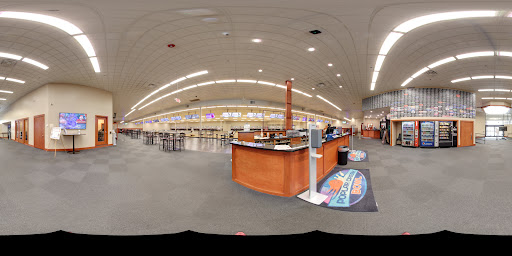 Bowling Alley «Poplar Creek Bowl», reviews and photos, 2354 W Higgins Rd, Hoffman Estates, IL 60169, USA