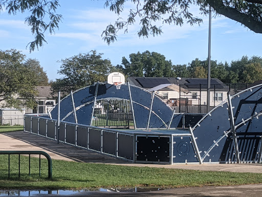 Park «Hoover Park», reviews and photos, 301 N Springinsguth Rd, Schaumburg, IL 60194, USA