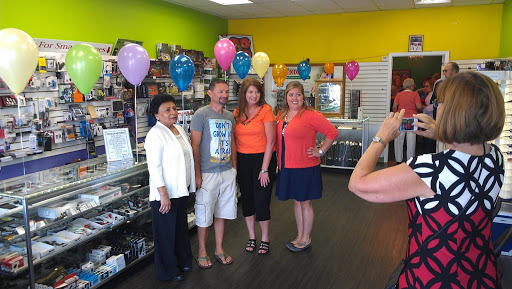 Cell Phone Store «Cellular King», reviews and photos, 1805 N Dixie Hwy, Elizabethtown, KY 42701, USA