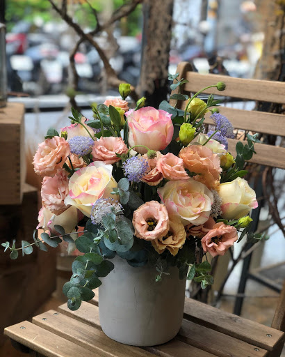GY Flowers - 客製化訂作 鮮花花束、開幕花籃、新娘捧花、會場佈置、乾燥花束、花藝手作