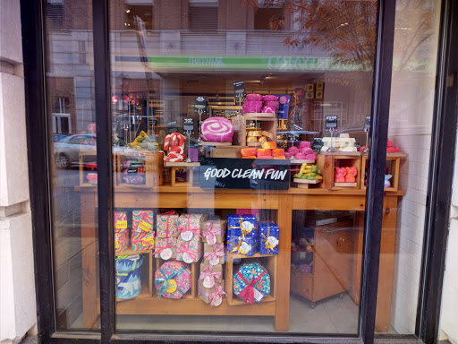 Cosmetics Store «Lush», reviews and photos, 1001 Aliceanna St, Baltimore, MD 21202, USA