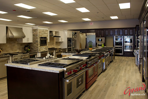 Appliance Store «Grand Appliance and TV Lake Zurich, IL», reviews and photos, 475 S Rand Rd, Lake Zurich, IL 60047, USA