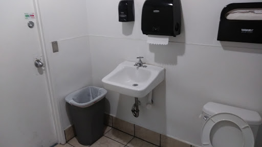 Laundromat «Southern Coin Laundry», reviews and photos, 347 E Southern Ave, Mesa, AZ 85210, USA