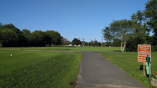 Golf Course «Gull Haven Golf Course», reviews and photos, 1 Gullhaven Dr, Central Islip, NY 11722, USA