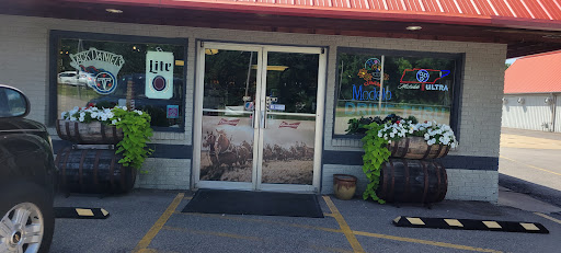 Wine Store «The Loft Wines & Spirits», reviews and photos, 2315 E Wood St, Paris, TN 38242, USA