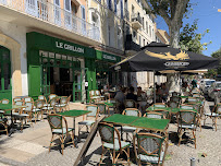 Atmosphère du Restaurant français Le Grillon à Lorgues - n°2