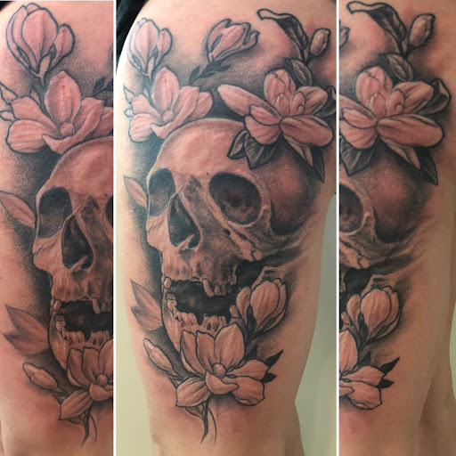 Tattoo Shop «9 Tattoo», reviews and photos, 2443 Orange Ave NE, Roanoke, VA 24012, USA