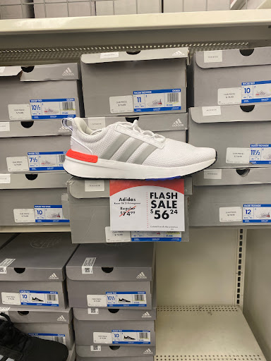 Shoe Store «Shoe Carnival», reviews and photos, 6249 Slide Rd, Lubbock, TX 79414, USA